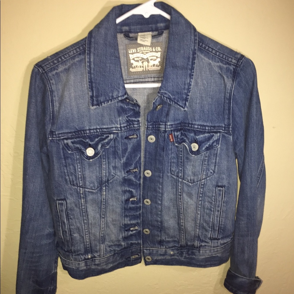 Levis jacket size small